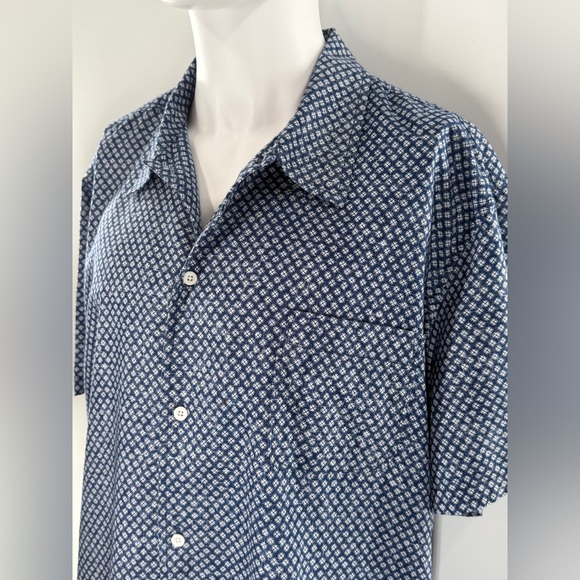 EUC Treasure & Bond Geometric Print Camp Shirt - Picture 4 of 8